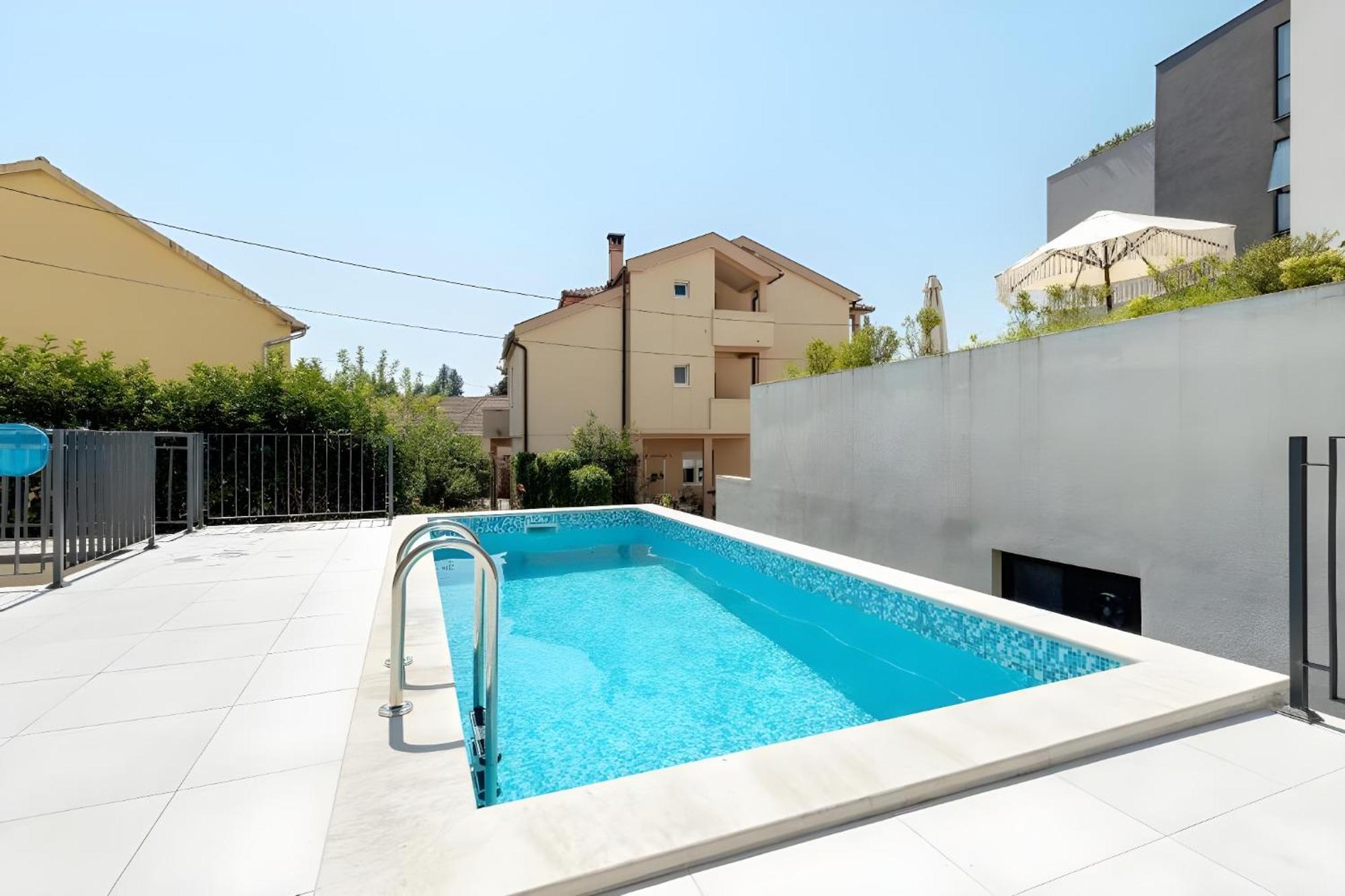 Fides Stylish Apartments Tivat With Pool Esterno foto